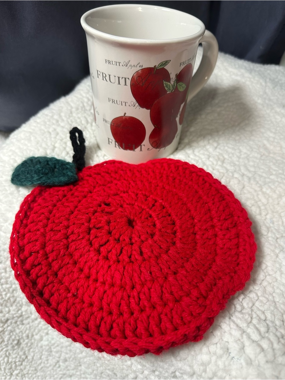 Apple Lot Handmade Red Apple Crochet Trivet with Green Leaf Apple Coffee Mug
